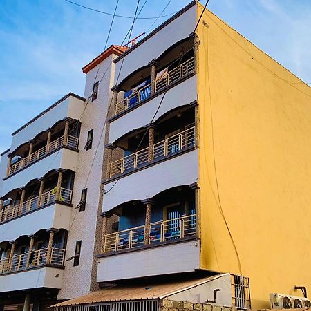 Teranga Niokolo1 Dalaba Hotell Kédougou Exteriör bild