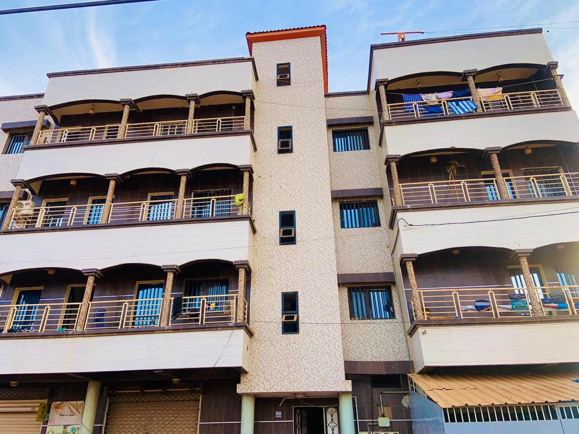 Teranga Niokolo1 Dalaba Hotell Kédougou Exteriör bild