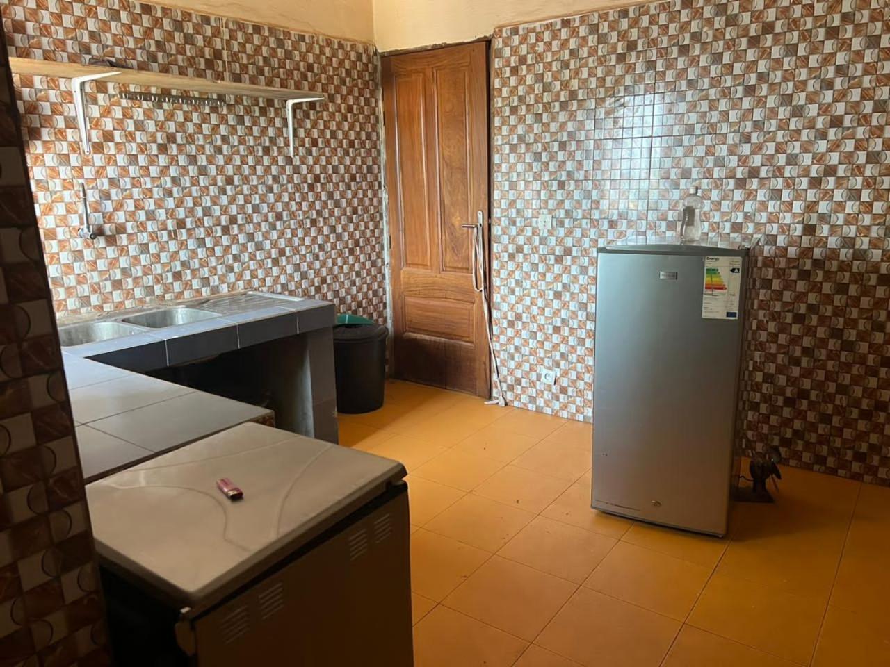 Teranga Niokolo1 Dalaba Hotell Kédougou Exteriör bild